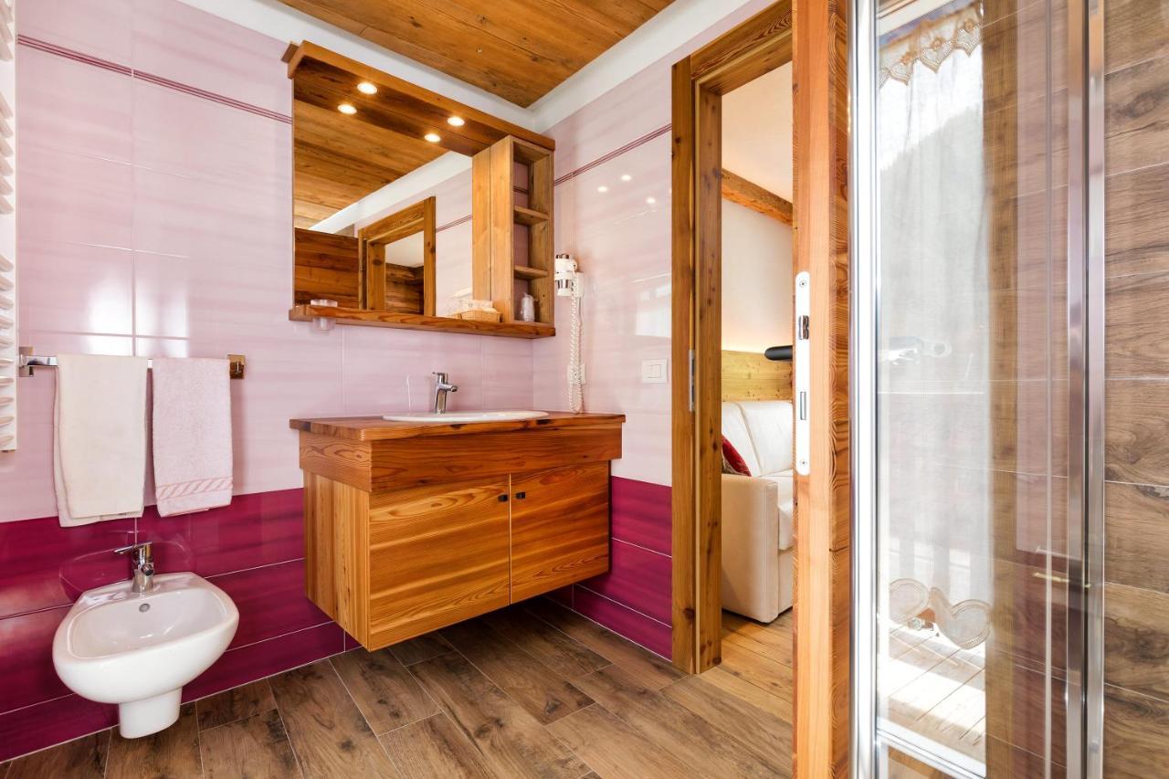 Hotel Aurora Canazei Eksteriør billede